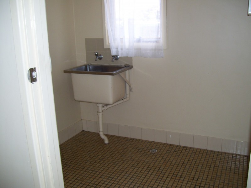 6 Jones Street, Berri SA 5343