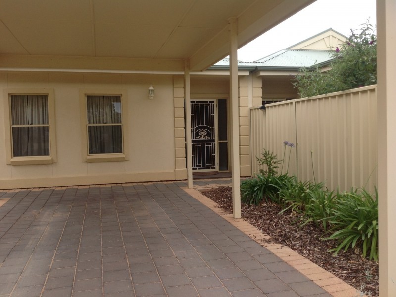 Unit 2/11 Malaga Terrace, Berri SA 5343