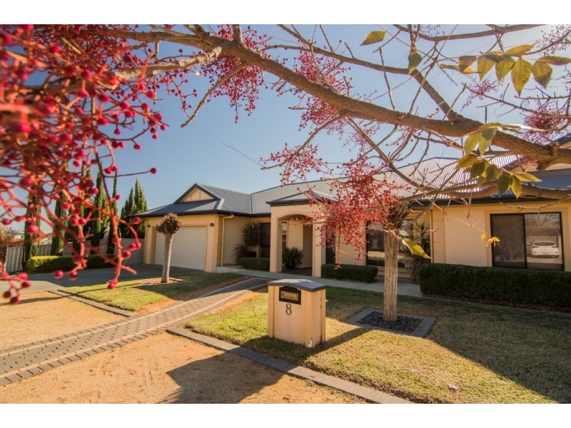 8 Stasinowsky Court, Loxton SA 5333