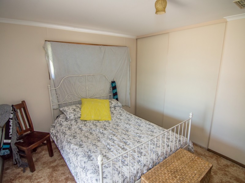 13 Rowe Street, Cobdogla SA 5346