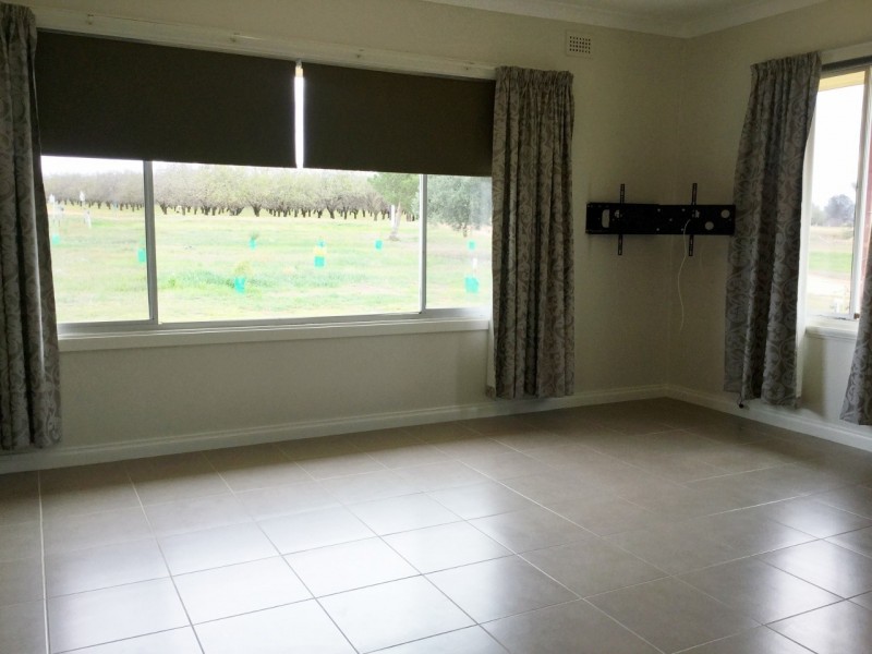 212 Cooltong Avenue, Renmark SA 5341