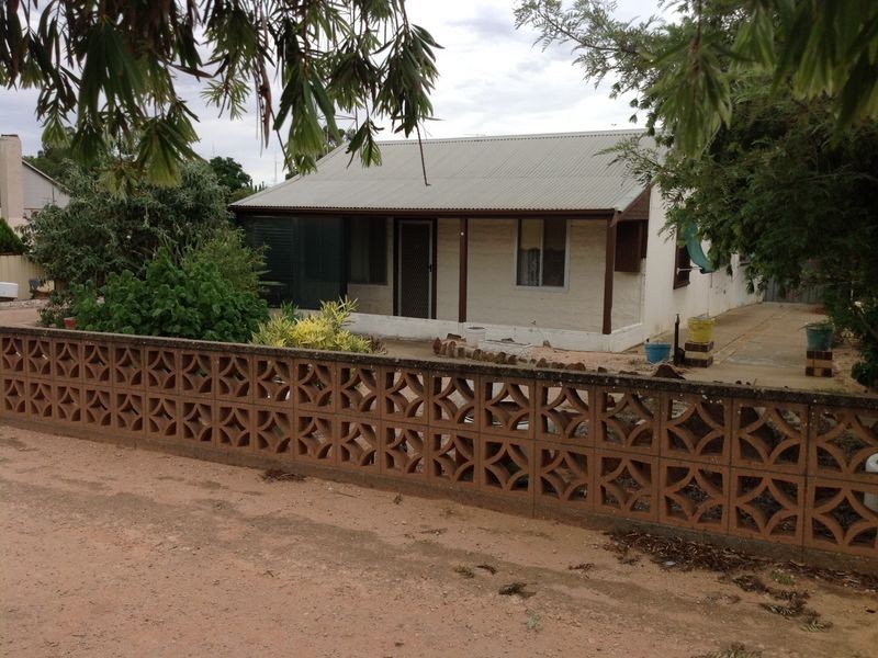 9 Waltham Street, Berri SA 5343