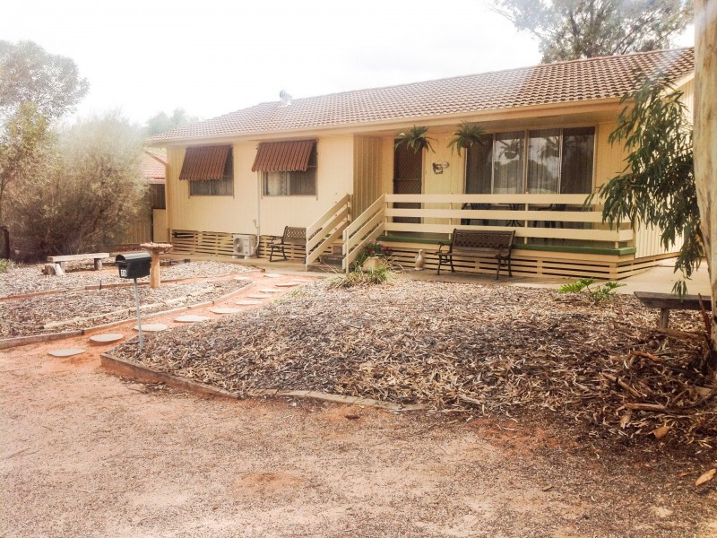 15 Hepworth Street, Berri SA 5343
