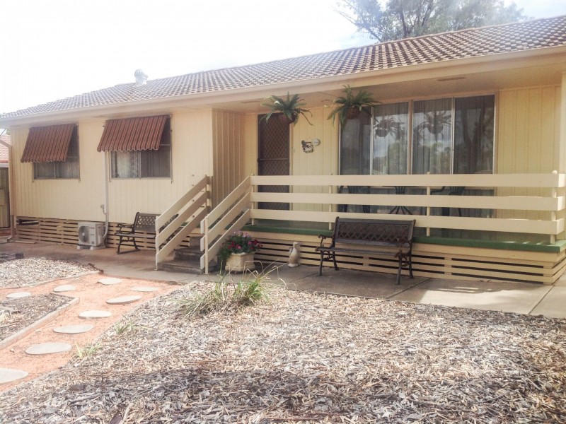 15 Hepworth Street, Berri SA 5343