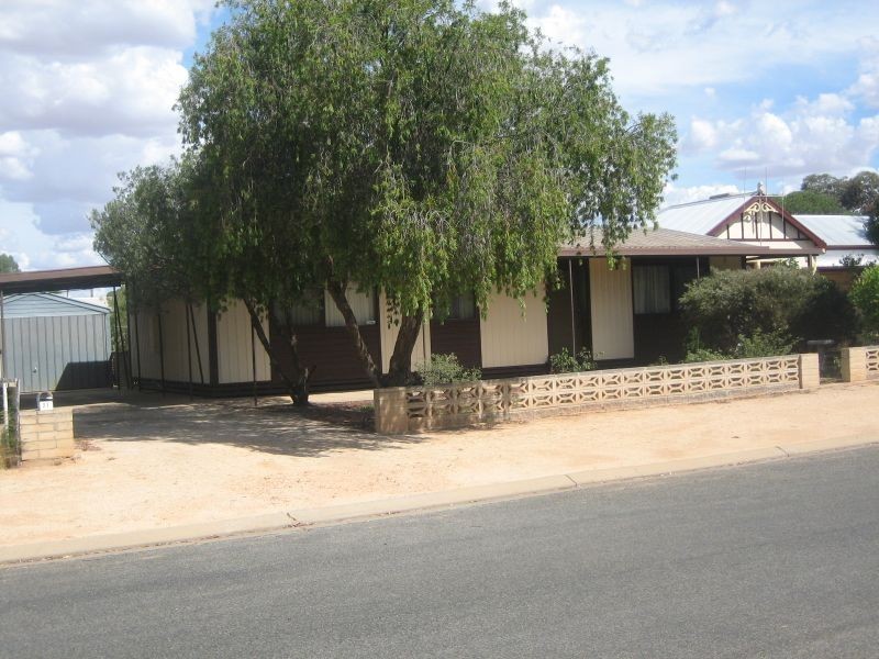 21 Eringa Avenue, Loxton SA 5333