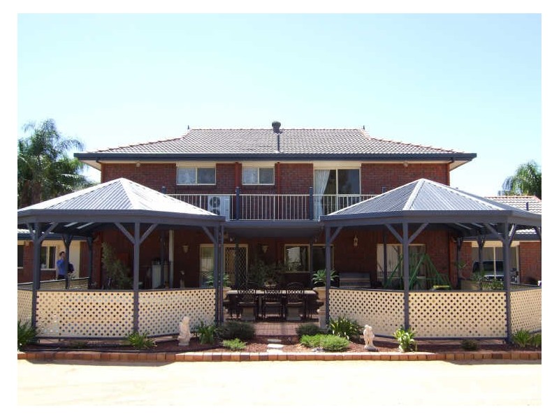 Old Sturt Highway, Berri SA 5343
