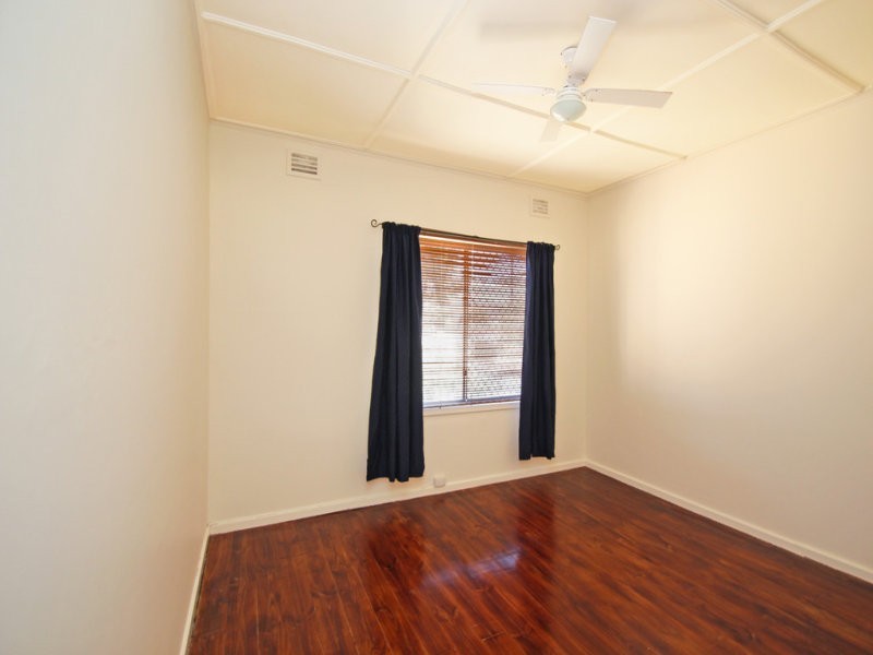 15 Dickerson Street, Barmera SA 5345