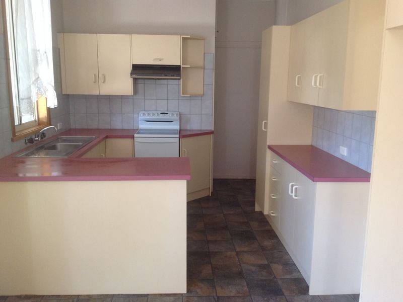 19 Laffer Street, Barmera SA 5345