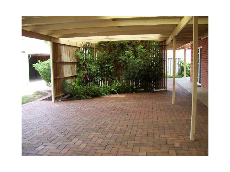 11 HILLTOP DRIVE, Loxton SA 5333