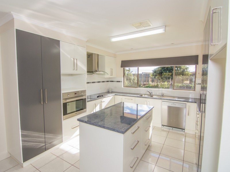 10 Quast Road, Loxton SA 5333