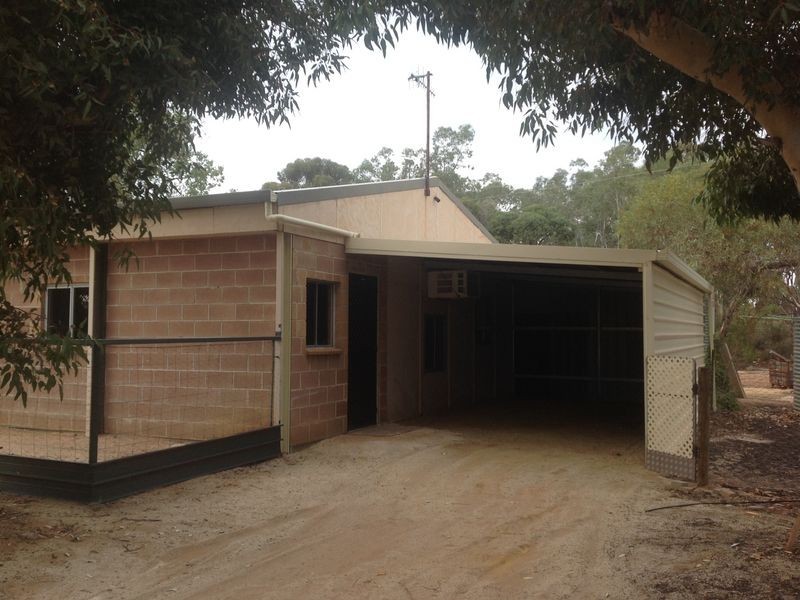 Distillery Rd, Monash SA 5342