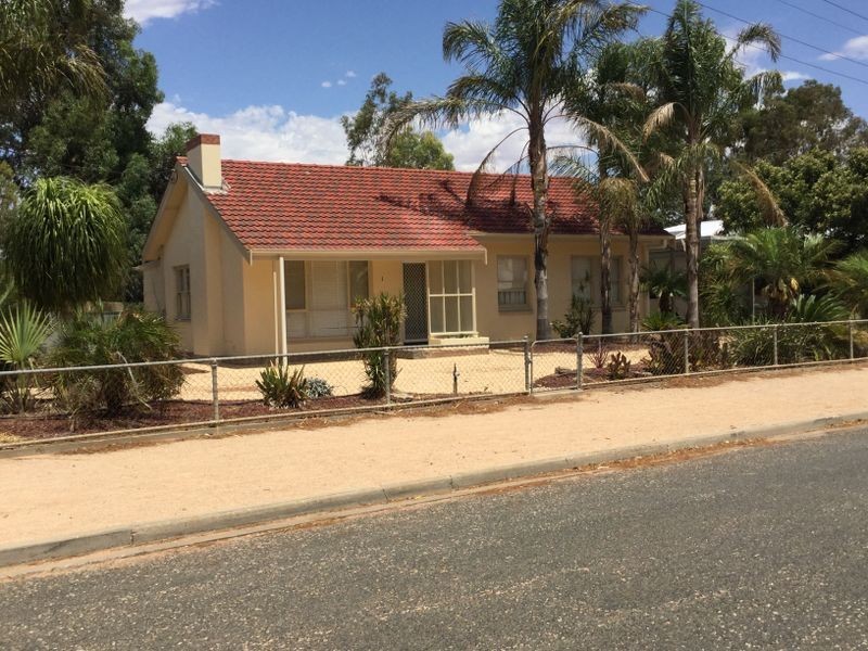 1 Quondong Street, Renmark SA 5341