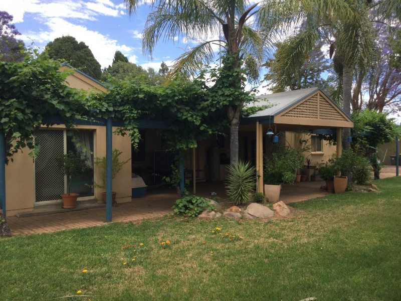 191 Gurney Road, Loxton SA 5333