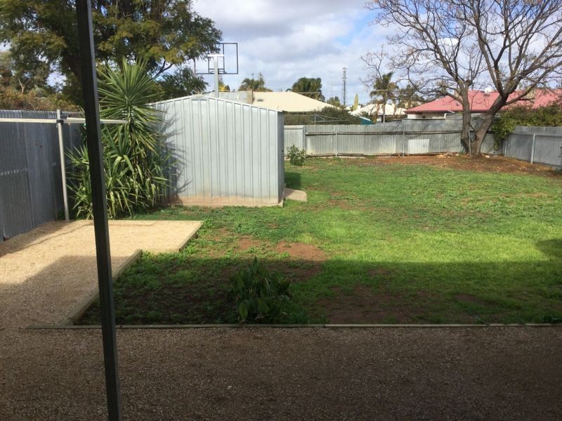 13 Clark Street, Berri SA 5343