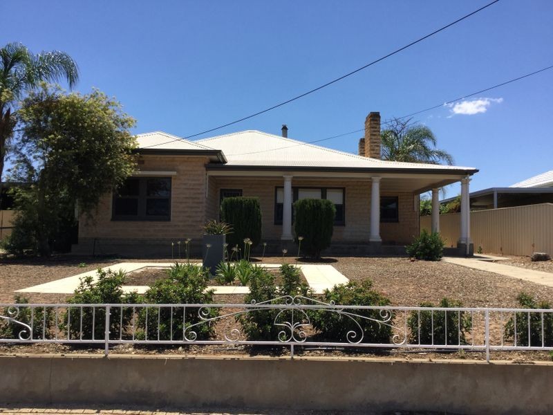 15 Malaga Tce, Berri SA 5343