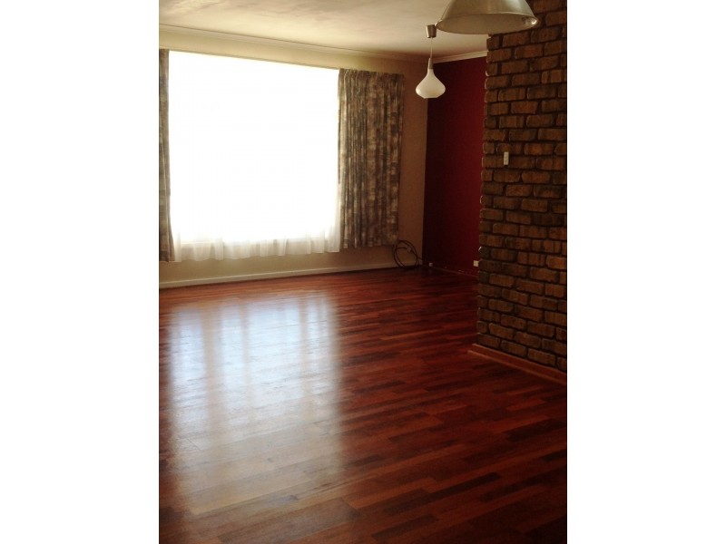2 Clark Street, Berri SA 5343