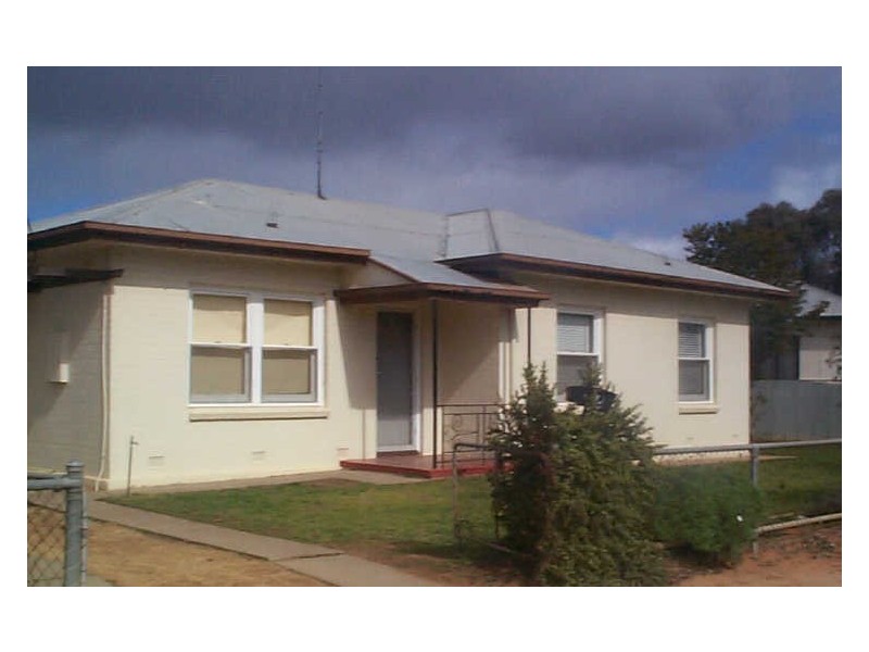 4 Mahoney Street, Berri SA 5343