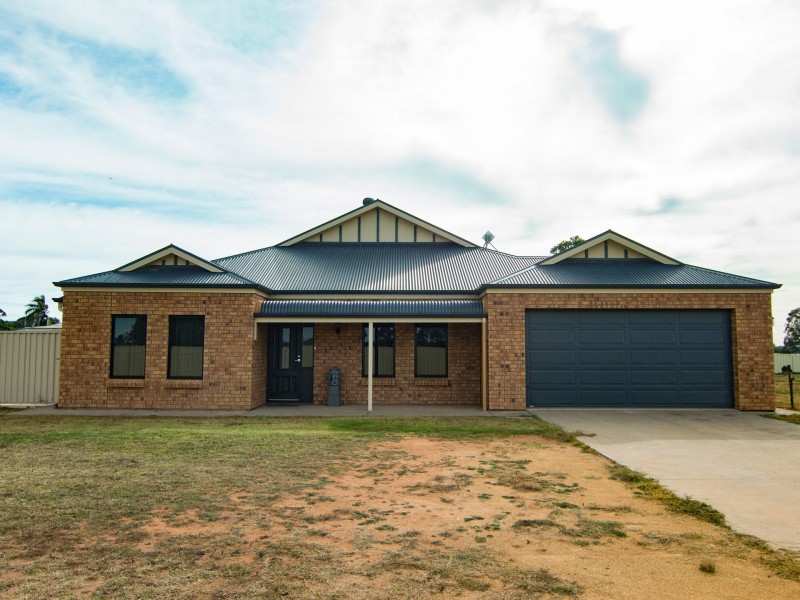 8 SWANBURY ROAD, Moorook SA 5332
