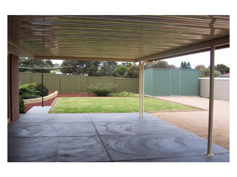 18 Padman Court, Berri SA 5343