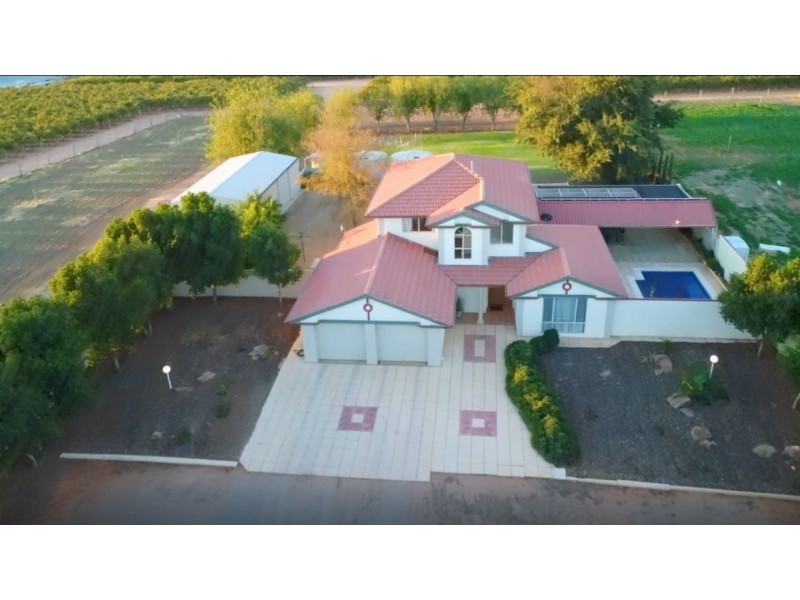 21137 Sturt Highway, Paringa SA 5340