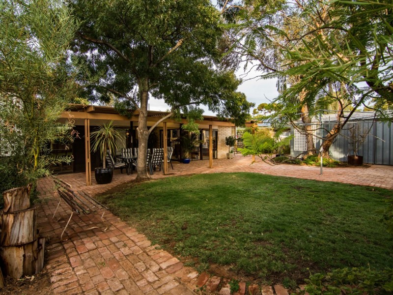 19 Dennis Street, Berri SA 5343