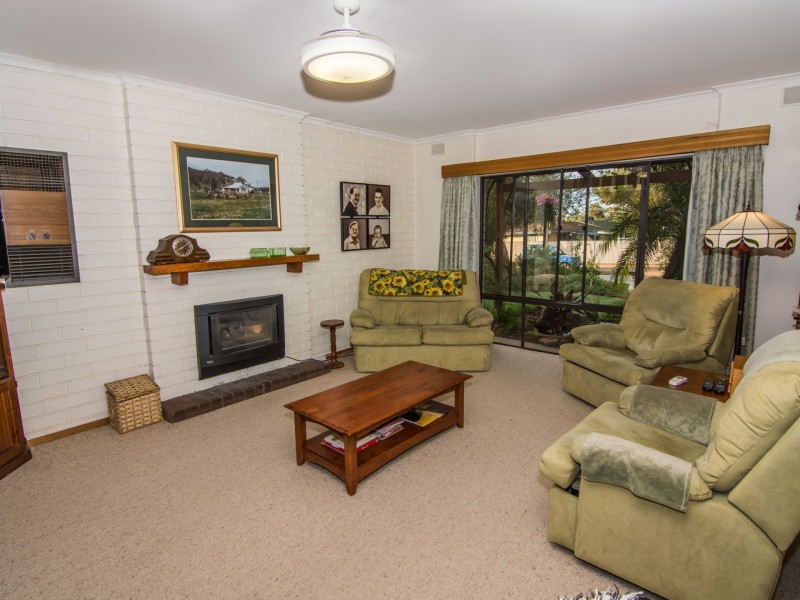 19 Dennis Street, Berri SA 5343