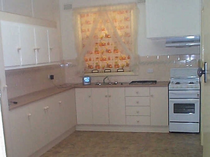 11 Cornwall Street, Berri SA 5343