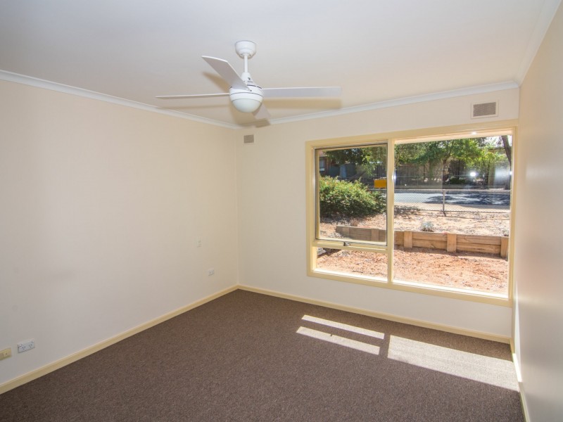 12 Roberts Street, Berri SA 5343