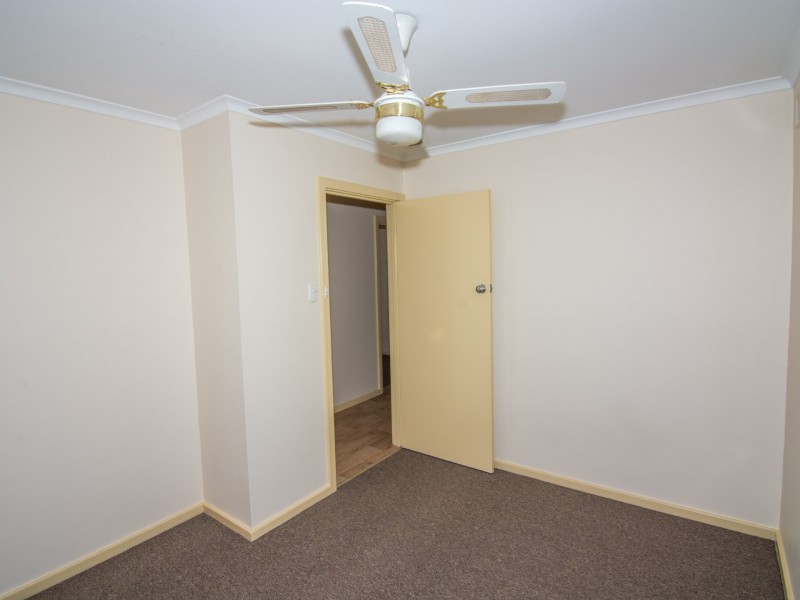 12 Roberts Street, Berri SA 5343