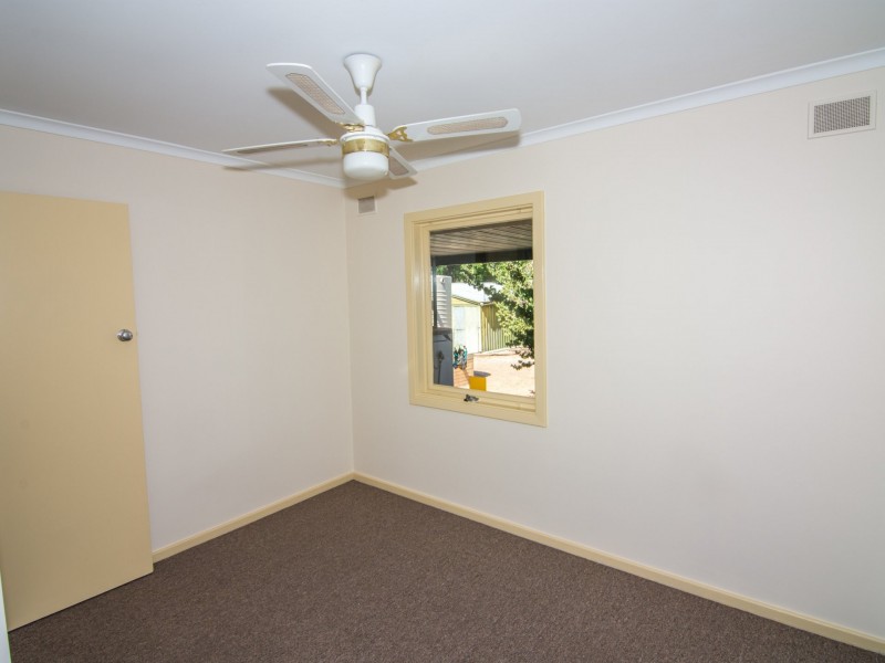 12 Roberts Street, Berri SA 5343
