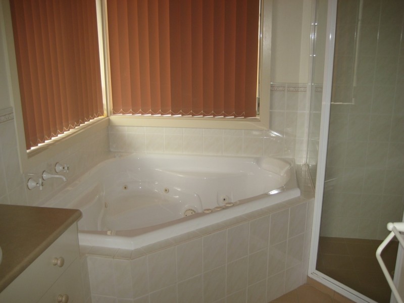 1 Huckstepp Court, Berri SA 5343