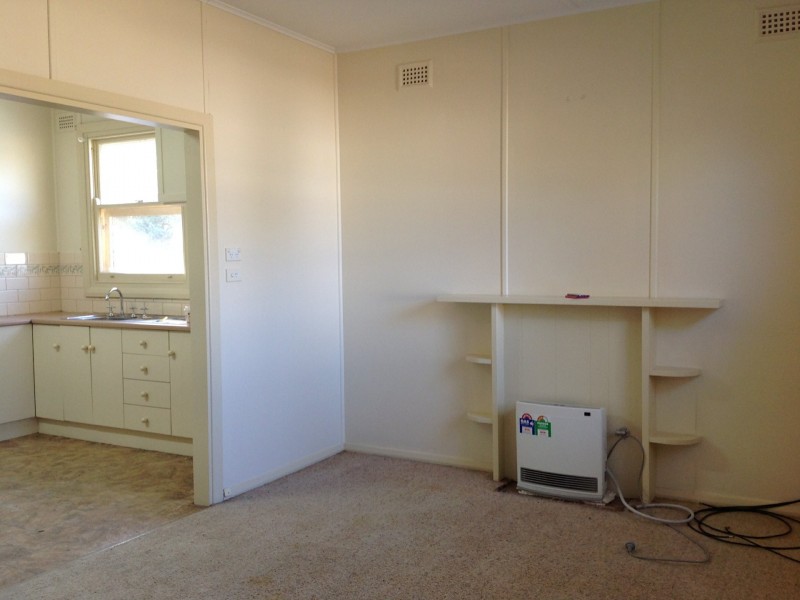 11 Cornwall Street, Berri SA 5343