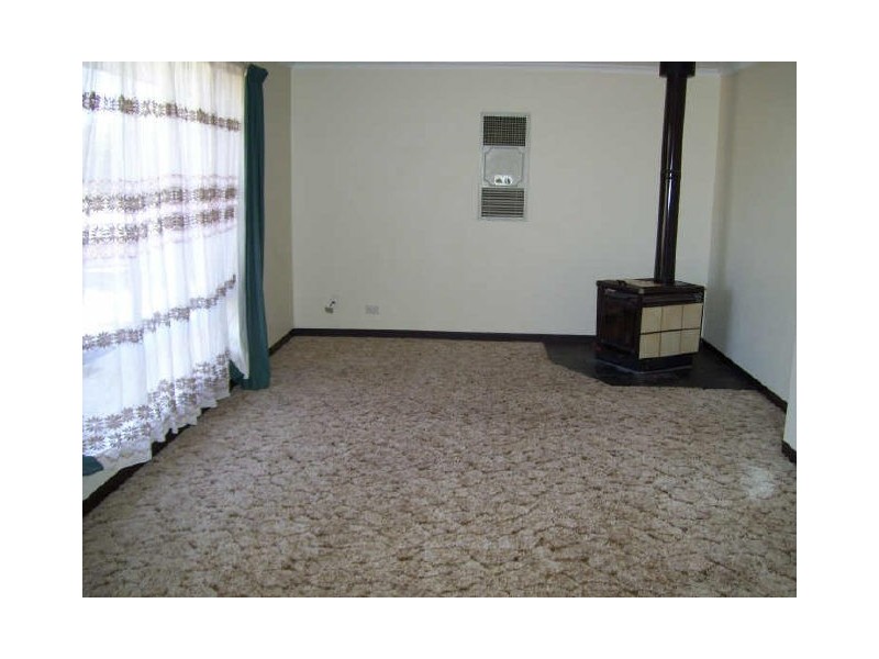 5 Baynes Street, Barmera SA 5345