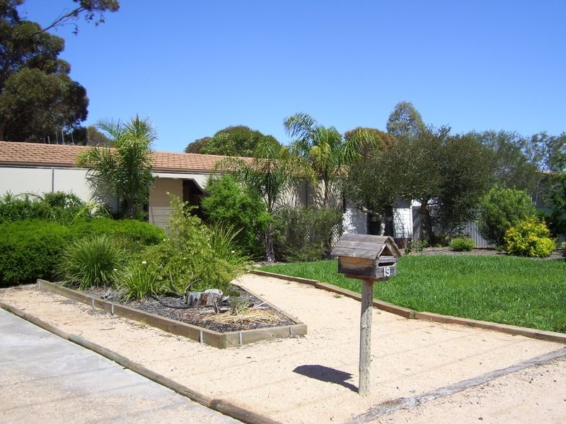 19 Kelly Avenue, Barmera SA 5345