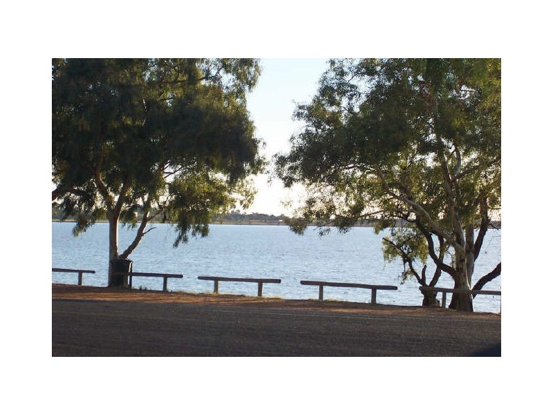 5 QUEEN ELIZABETH DRIVE, Barmera SA 5345
