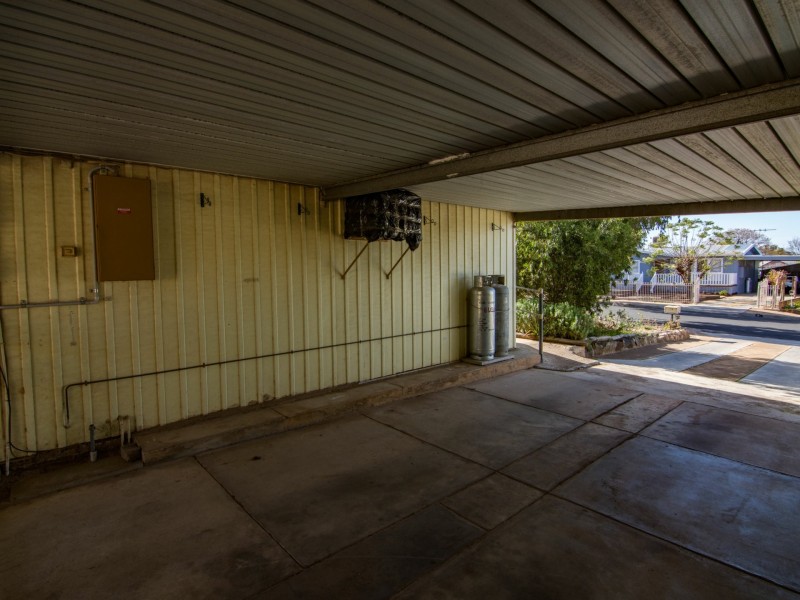 7 Dennis Street, Berri SA 5343