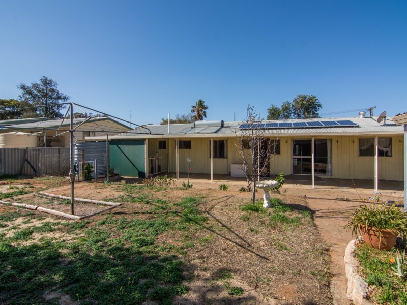 7 Dennis Street, Berri SA 5343