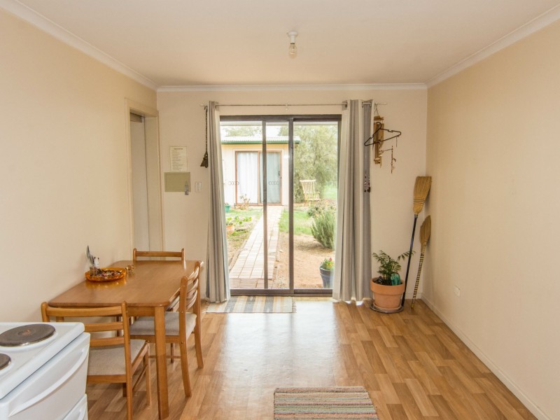 12 Matruh Street, Loxton North SA 5333