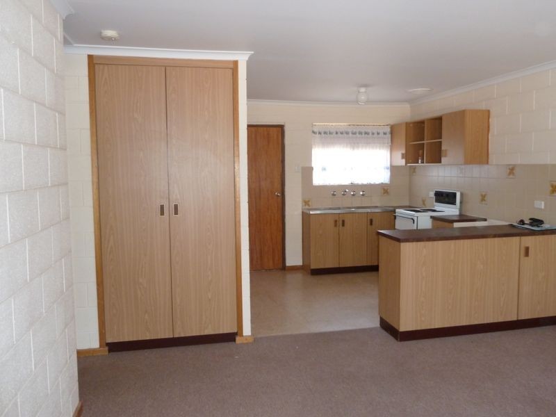 2/59 Powell Street, Berri SA 5343