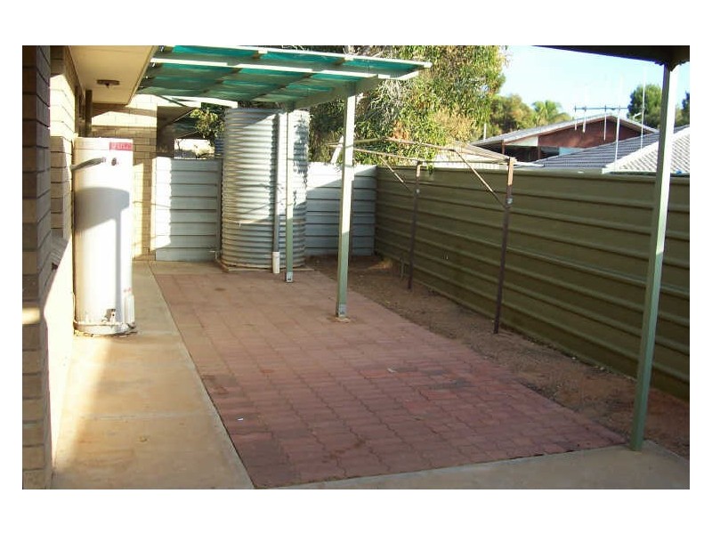 2/59 Powell Street, Berri SA 5343