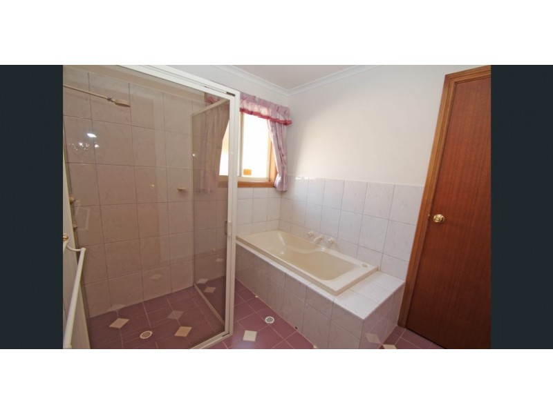 16A Railway Terrace, Renmark SA 5341
