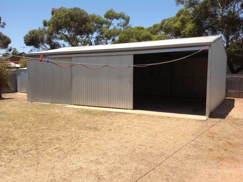10 Cooper Street, Berri SA 5343