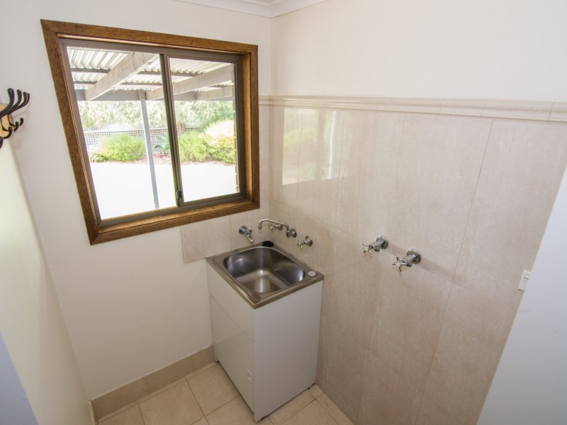15 Spriggs Street, Berri SA 5343