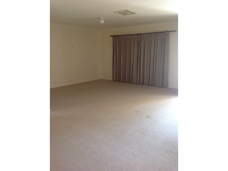 34 Powell Street, Berri SA 5343