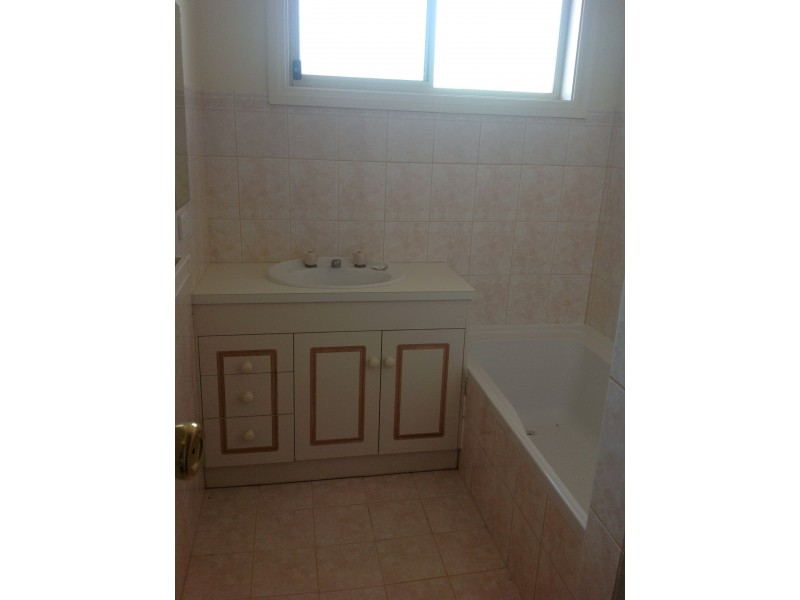 34 Powell Street, Berri SA 5343