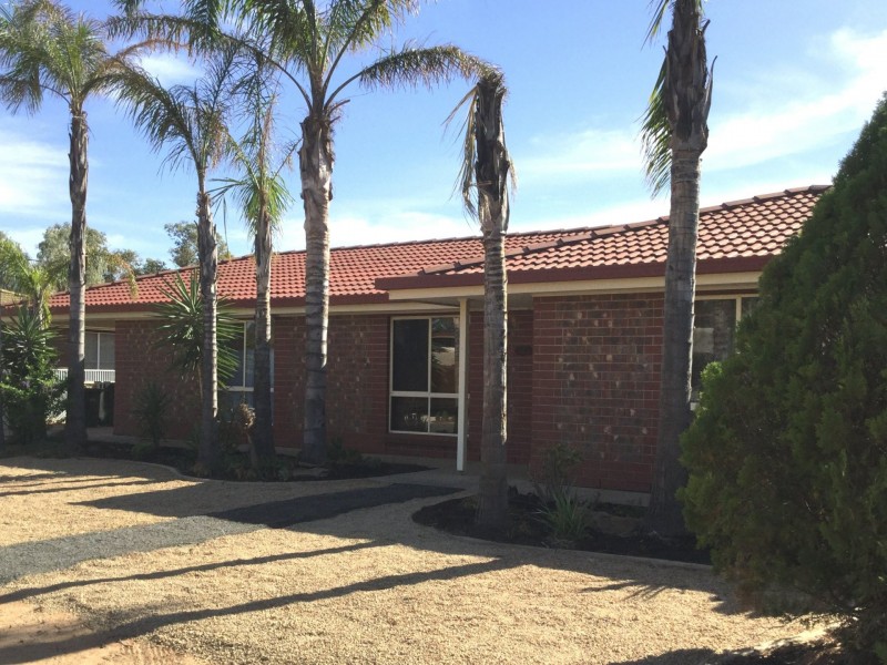 8 Garrard Street, Barmera SA 5345
