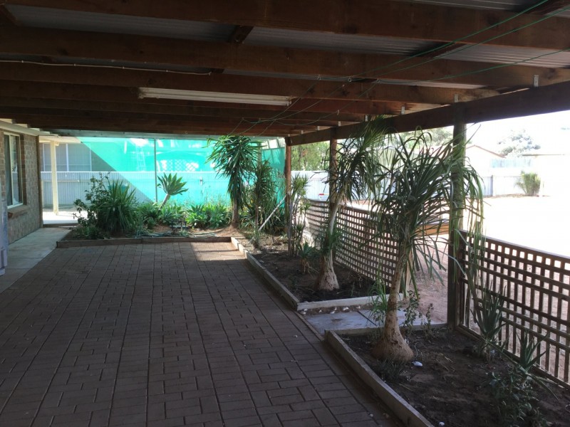 8 Garrard Street, Barmera SA 5345