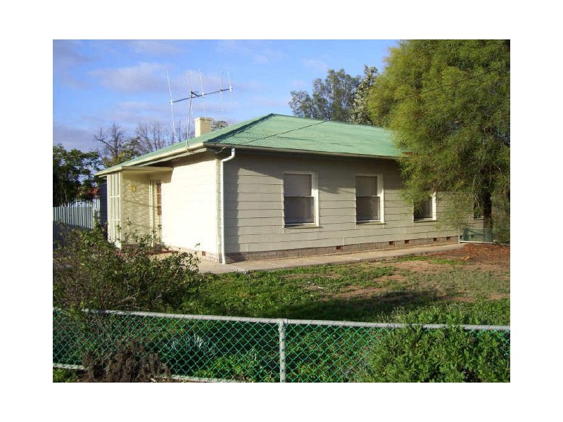 16 Ruston Street, Renmark SA 5341