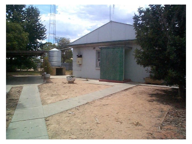 3 Trenamen Crescent, Berri SA 5343