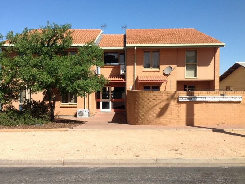 2/11 Coneybeer Street, Berri SA 5343